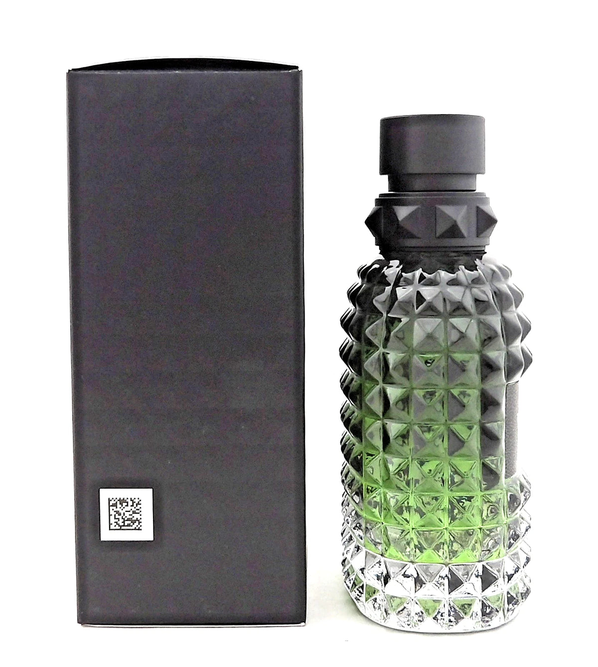Valentino Uomo Born in Roma Green Stravaganza 3.4 oz EDT - A Distinctive Fragrance
