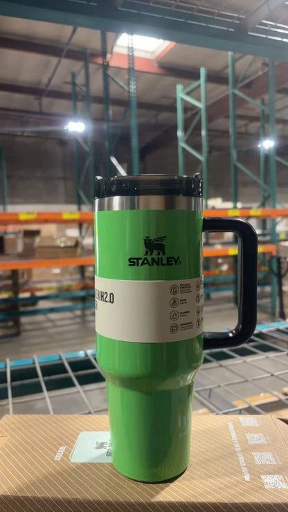 Stanley The Quencher 40 oz H2.0 FlowState Tumbler - Fluorescent Green
